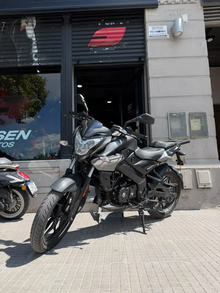 Bajaj ROUSER NS160